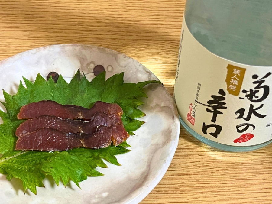 鮭の酒びたしに日本酒をかけたところ