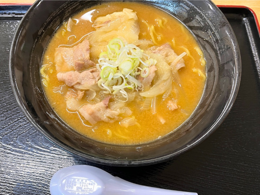 とん汁の店 たちばなのとん汁ラーメン