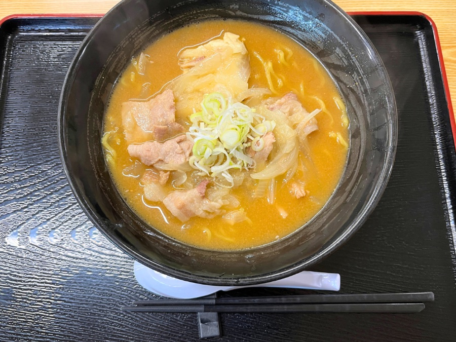 とん汁の店 たちばなのとん汁ラーメン